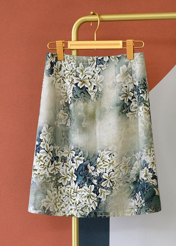 Sophisticated Garment with a Clean Classic Look