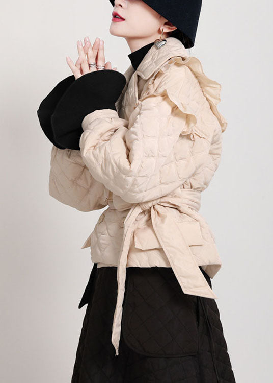 Effortlessly Elegant Coat with a Timeless Design