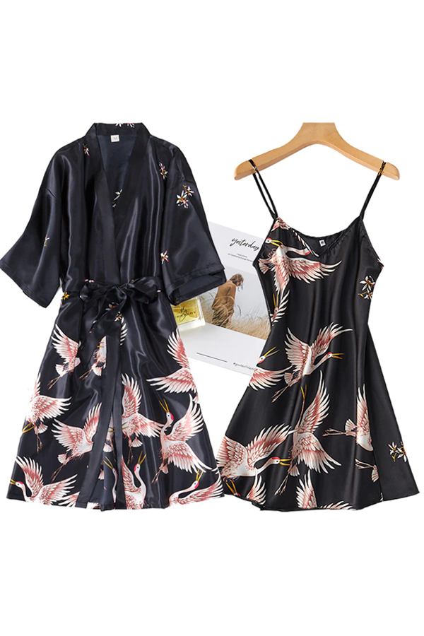 Subtly Elegant Garment with a Refined Vintage Look
