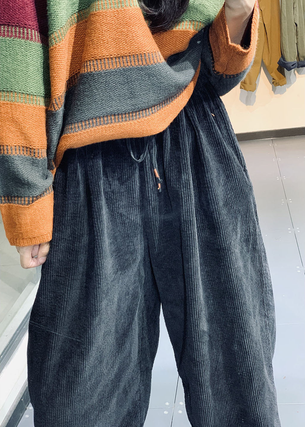 Sophisticated Pants with a Clean Classic Look
