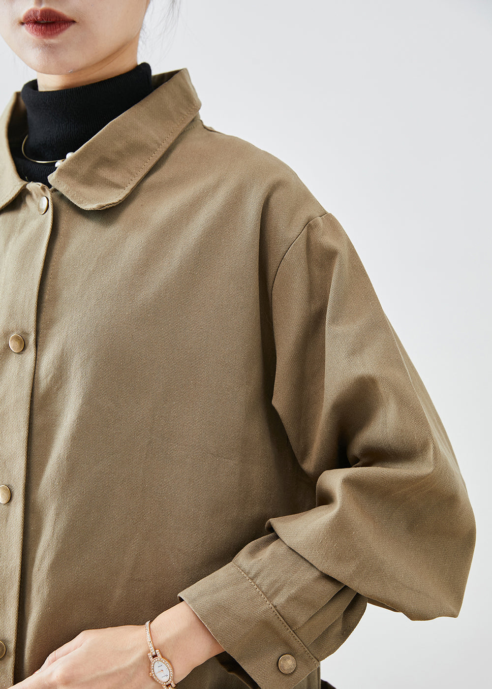 Beautifully Finished Coat in a Timeless Design