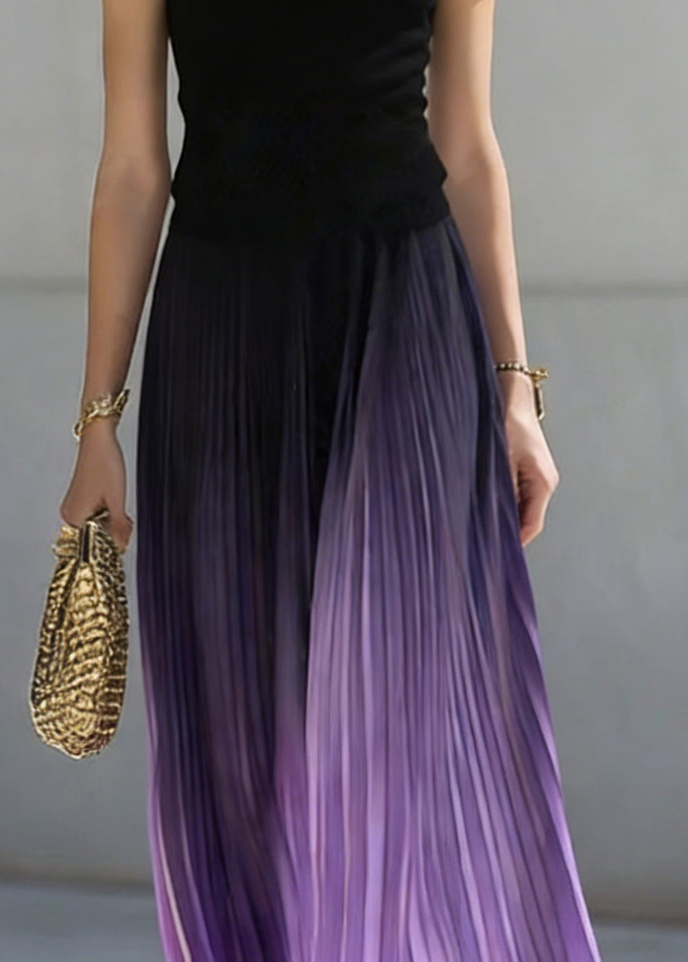 Well Tailored Garment with a Graceful Silhouette
