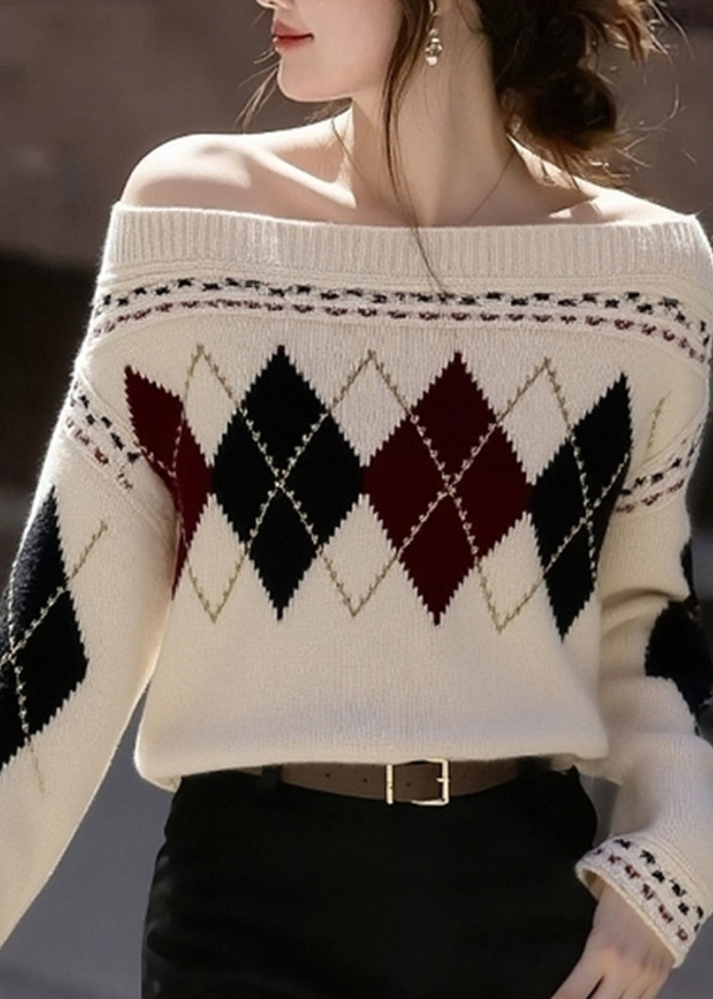 Beautifully Crafted Sweater in a Classic Style