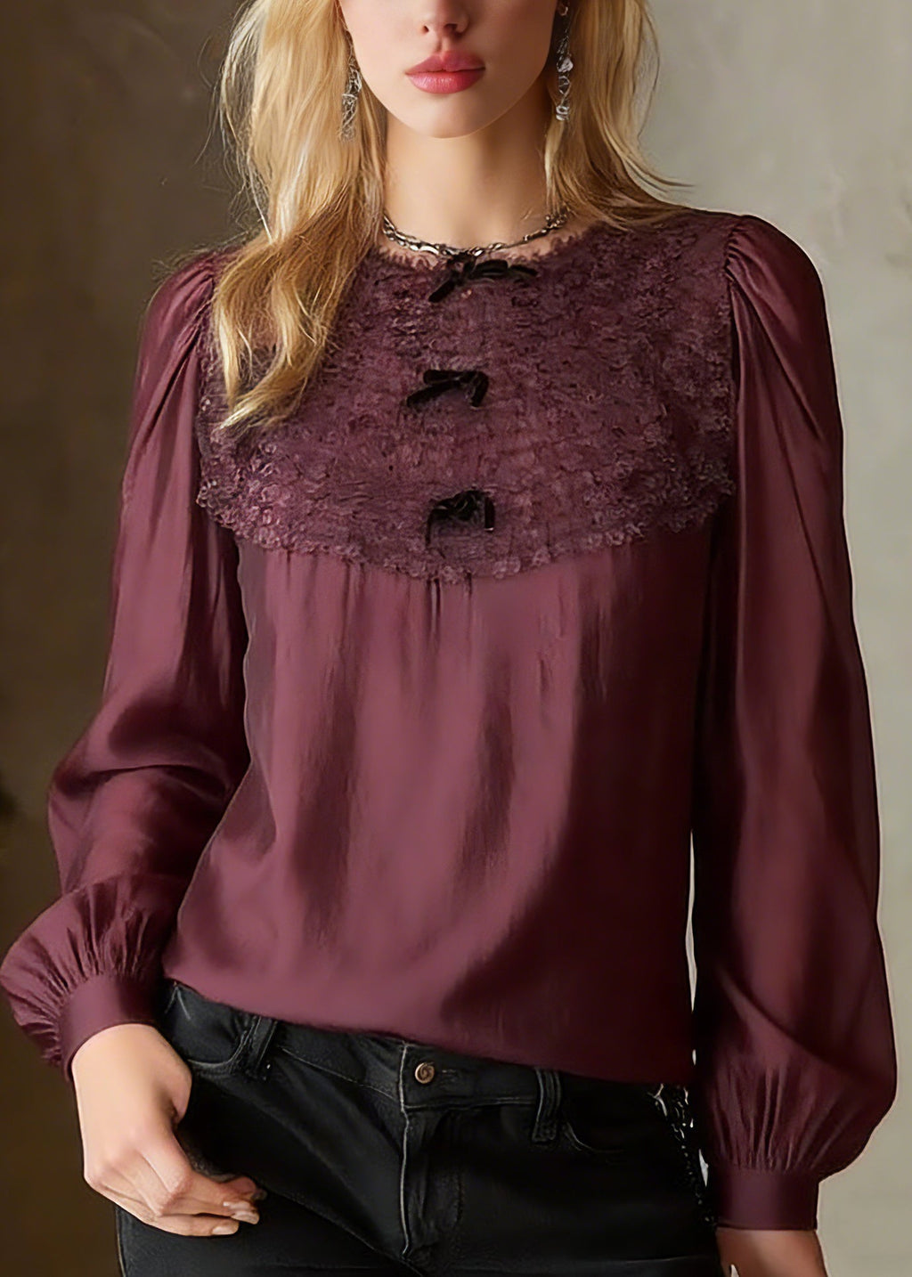 Effortlessly Elegant Top with a Timeless Design