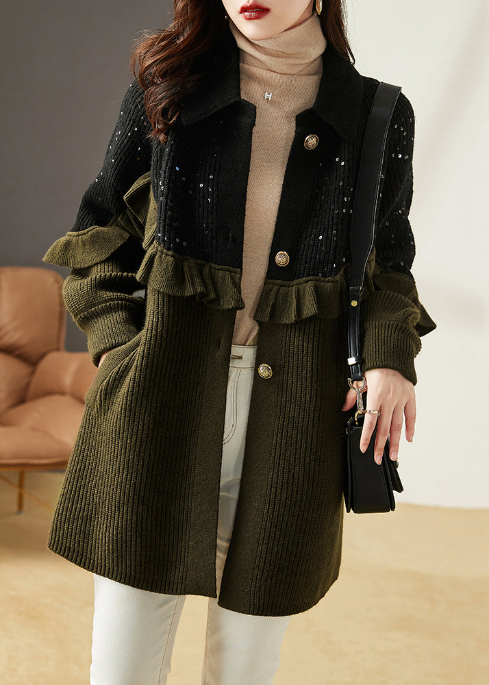 Gracefully Styled Coat for Any Occasion