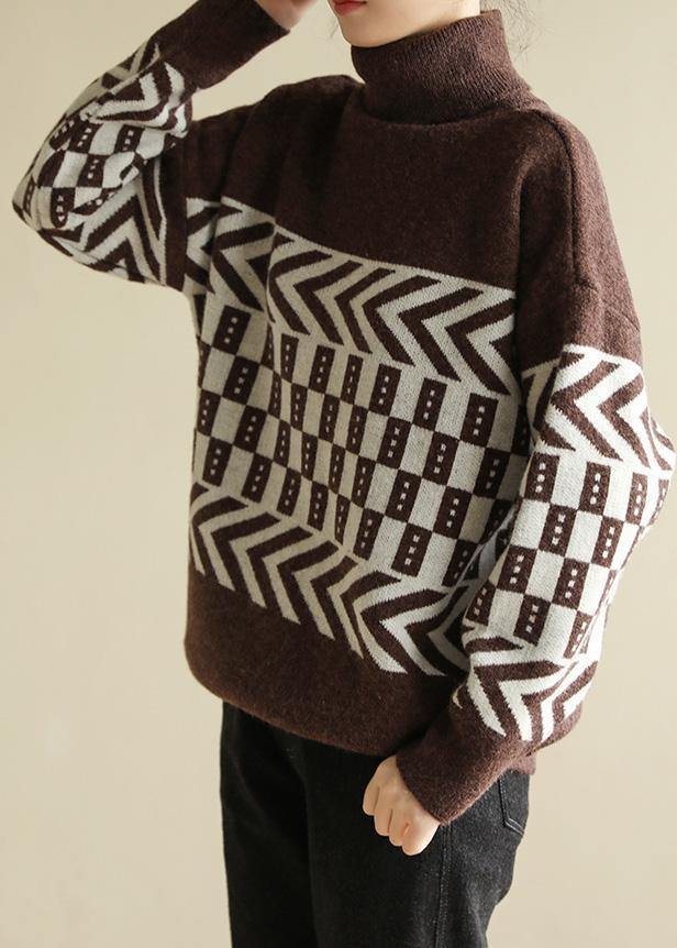 Sophisticated Sweater with a Clean Classic Look