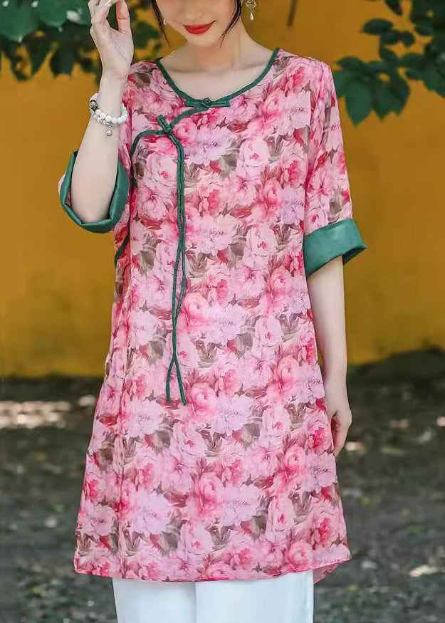 Polished Blouse with an Effortless Classic Look