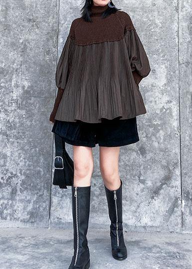 Beautifully Finished Sweater in a Timeless Design