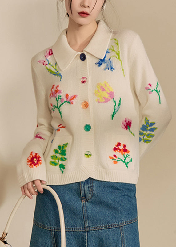 Beautifully Finished Cardigan in a Timeless Design