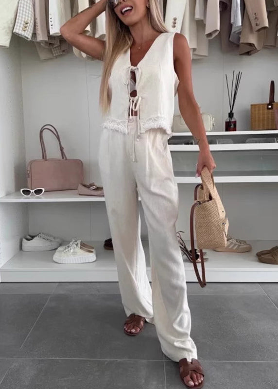 Classic Vintage Pants with a Flattering Fit