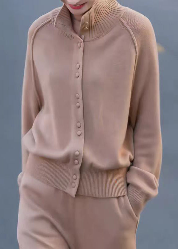 Classic Vintage & Enduringly Stylish Coat