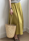 Effortlessly Elegant Garment with a Timeless Design