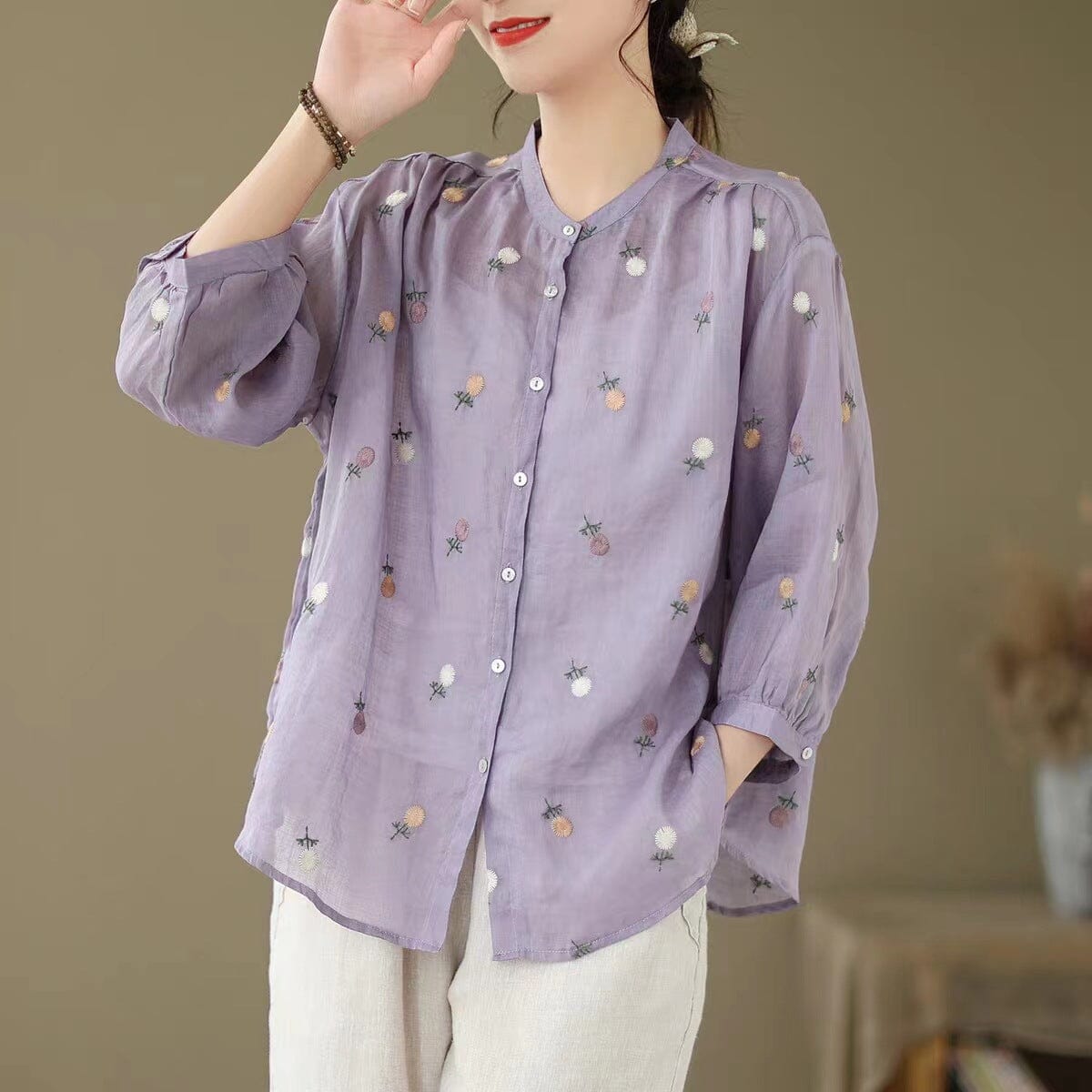 Polished Blouse with an Effortless Classic Look
