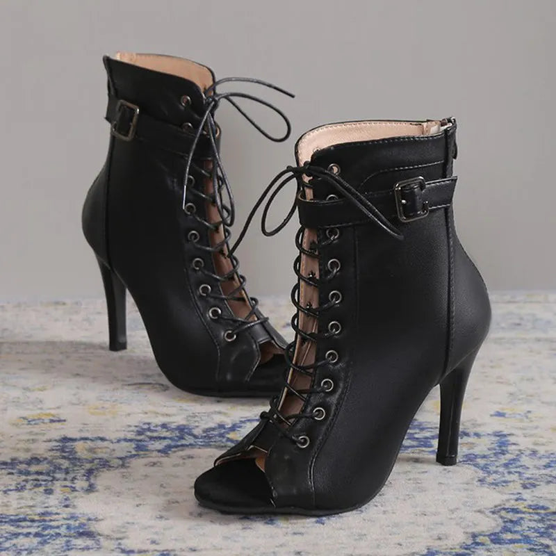 Beautifully Crafted Orthopedic Shoes