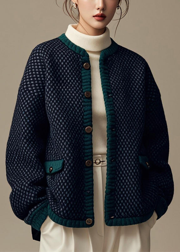 Classic Vintage Coat with a Flattering Fit