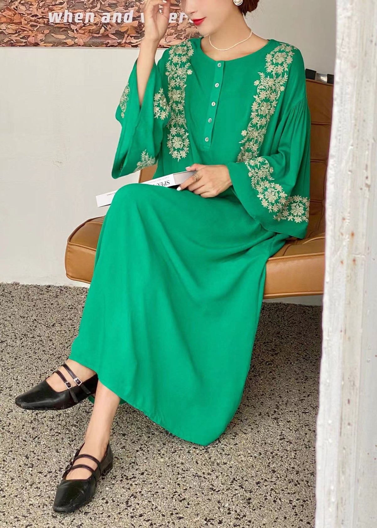 Polished Dress with an Effortless Classic Look