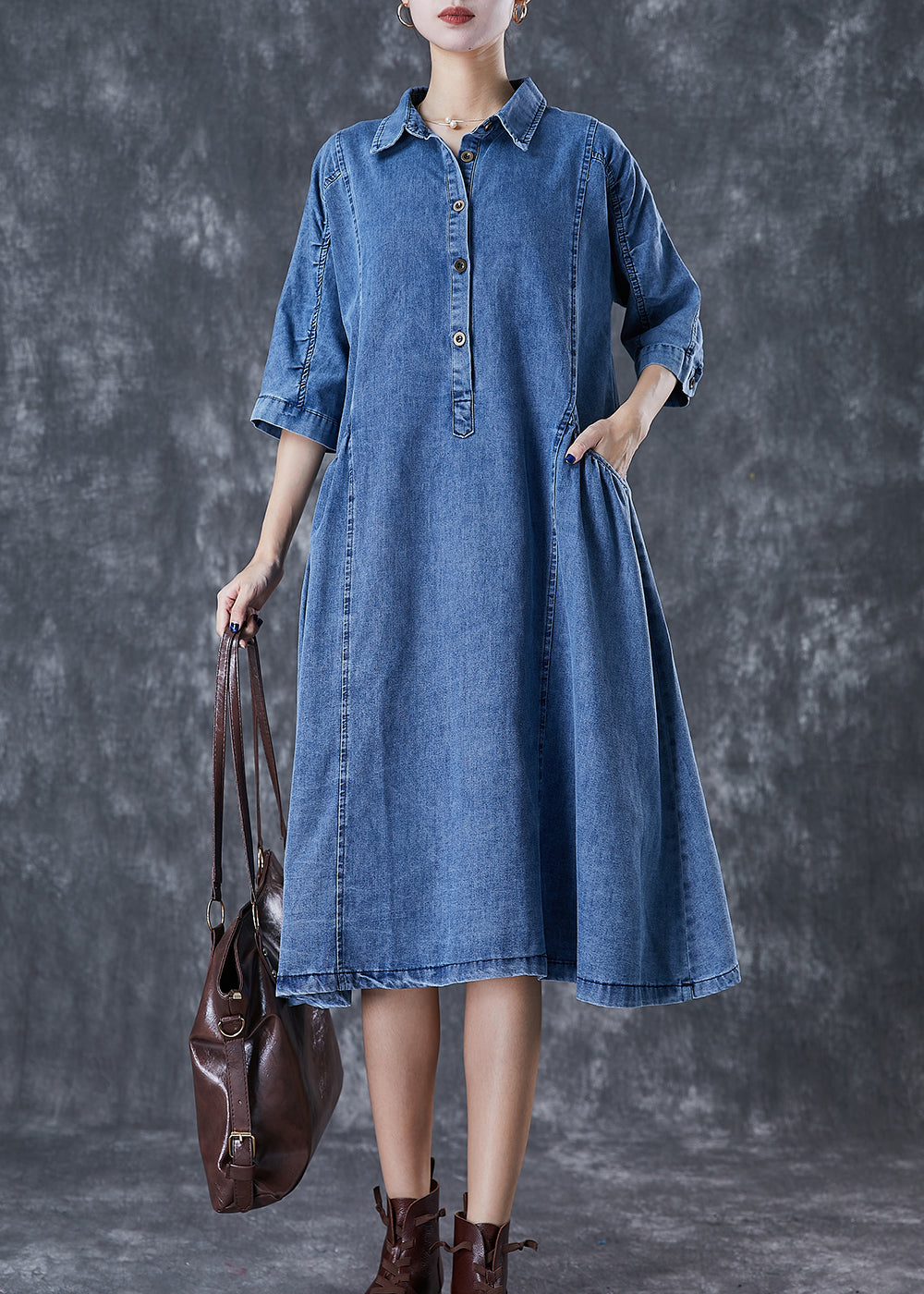 Sophisticated Dress with a Clean Classic Look