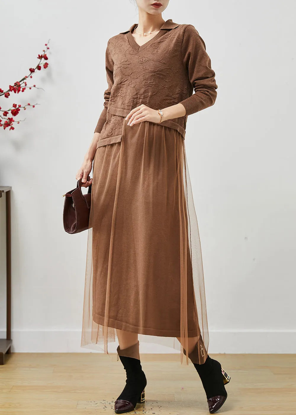 Classic Vintage Dress with a Flattering Fit