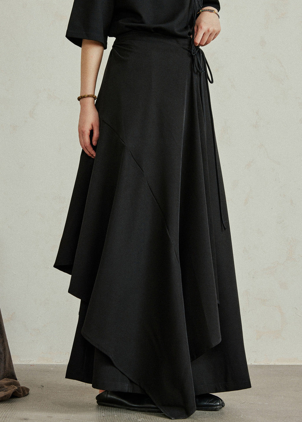 Gracefully Styled Pants for Any Occasion