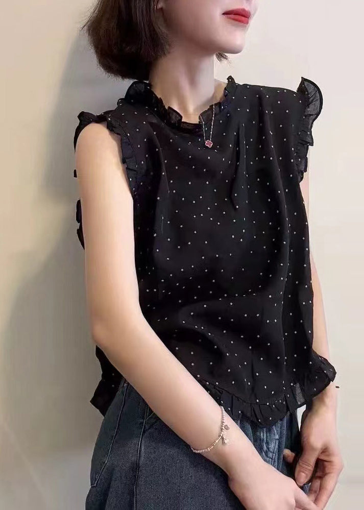 Gracefully Styled Garment for Any Occasion