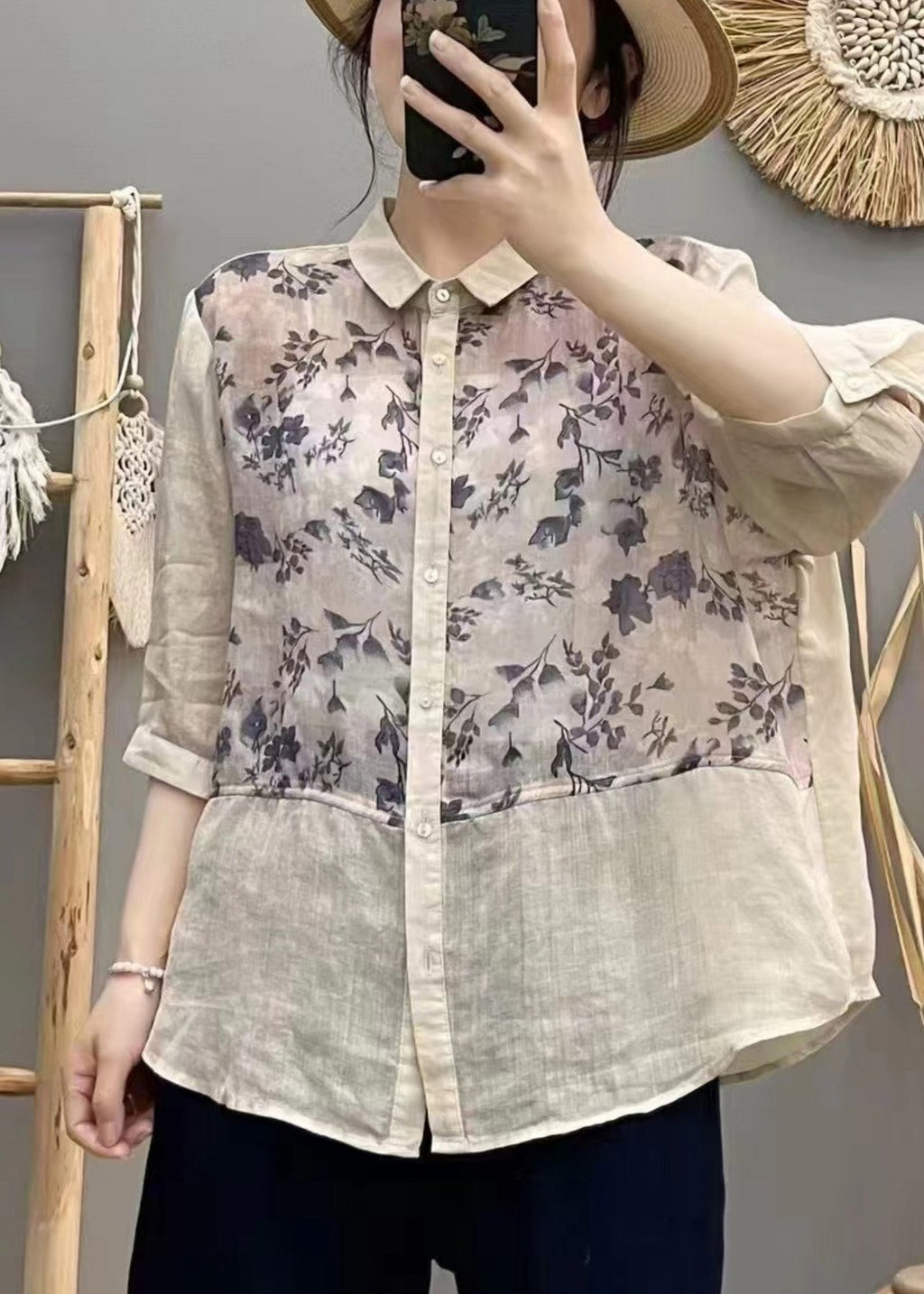 Sophisticated Blouse with a Clean Classic Look