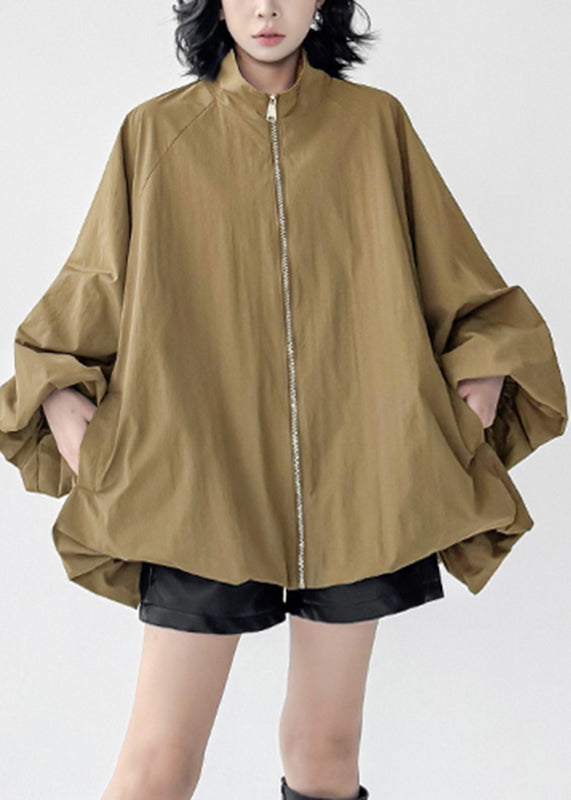 Beautifully Finished Coat in a Timeless Design
