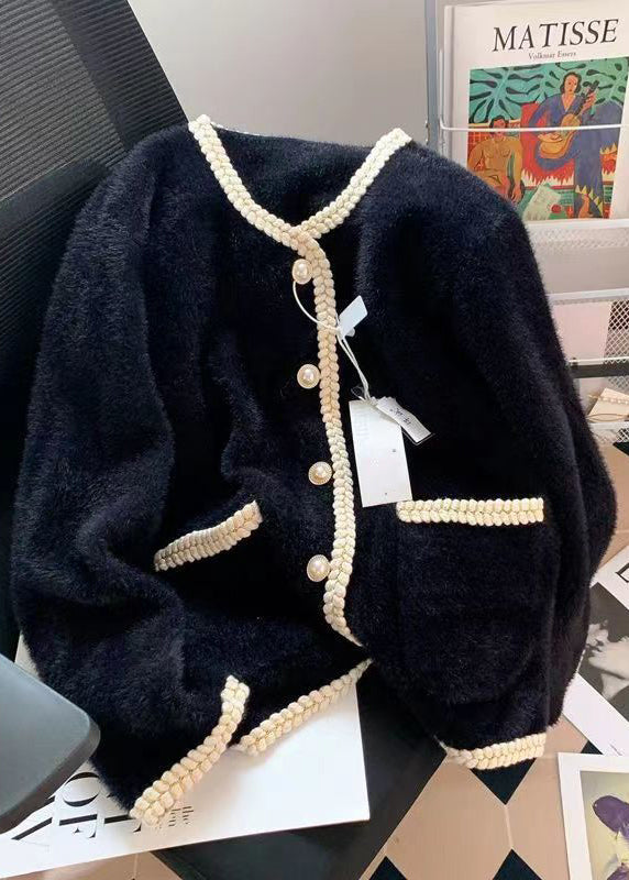 A Vintage Style Coat with Delicate Timeless Details