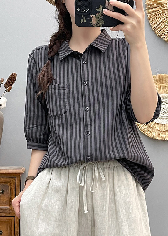 Sophisticated Blouse with a Clean Classic Look