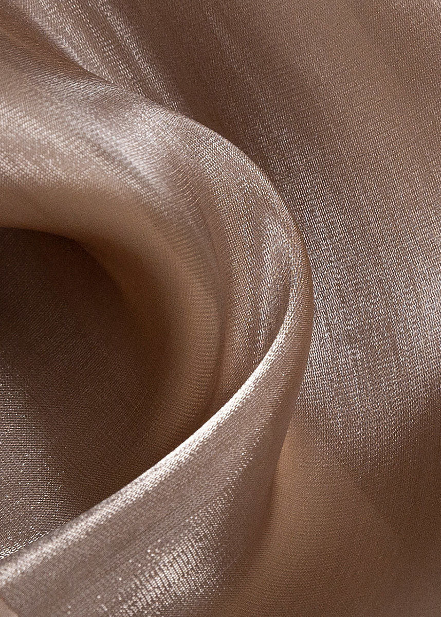 Beautifully Finished Garment in a Timeless Design