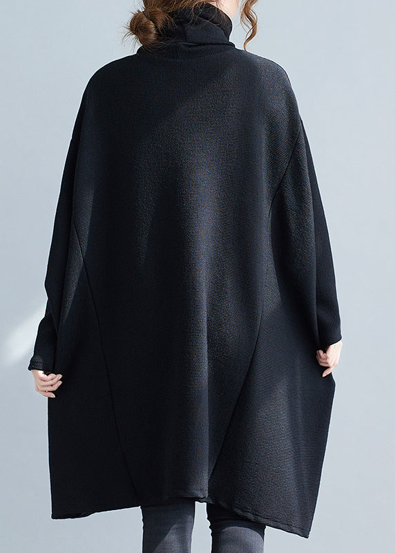 Classic Vintage Sweater with a Flattering Fit