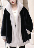 Effortlessly Elegant Coat with a Timeless Design