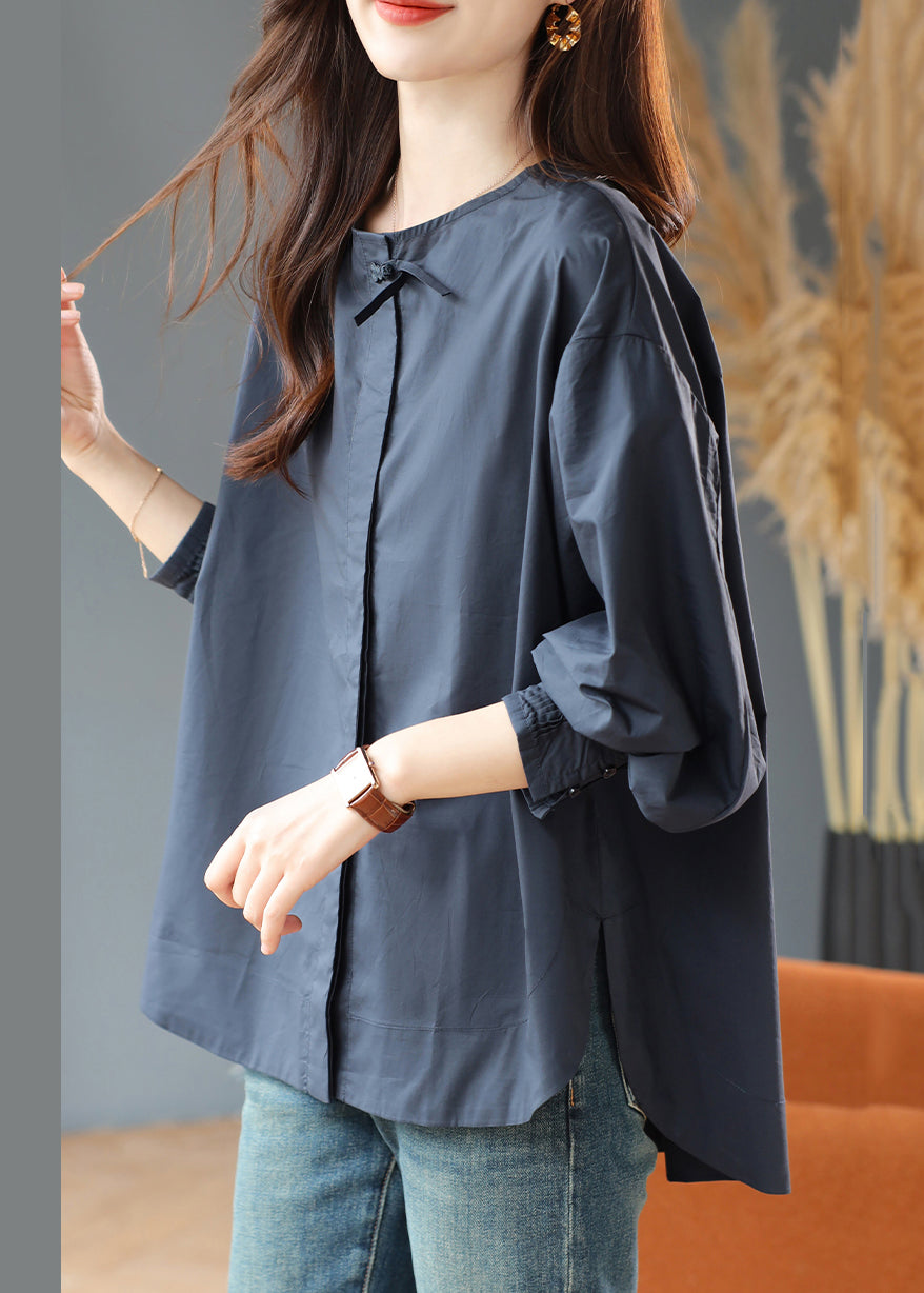 Beautifully Crafted Blouse in a Classic Style