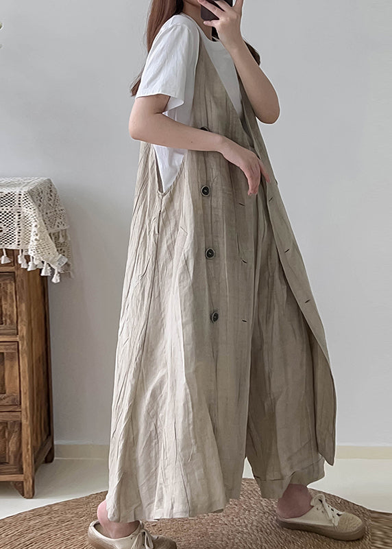 Sophisticated Garment with a Clean Classic Look
