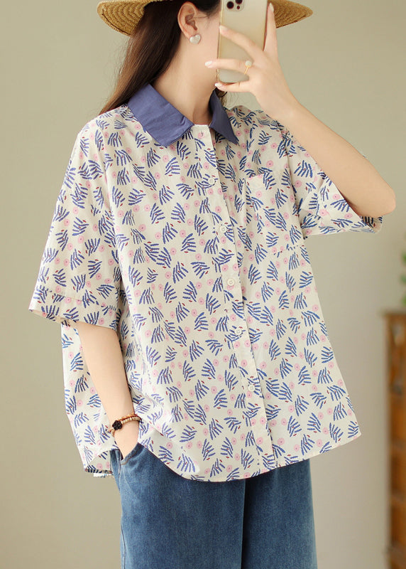Classic Vintage Blouse with a Flattering Fit