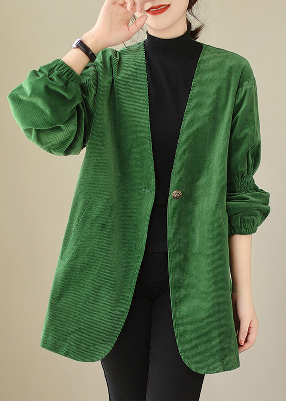 Gracefully Styled Coat for Any Occasion