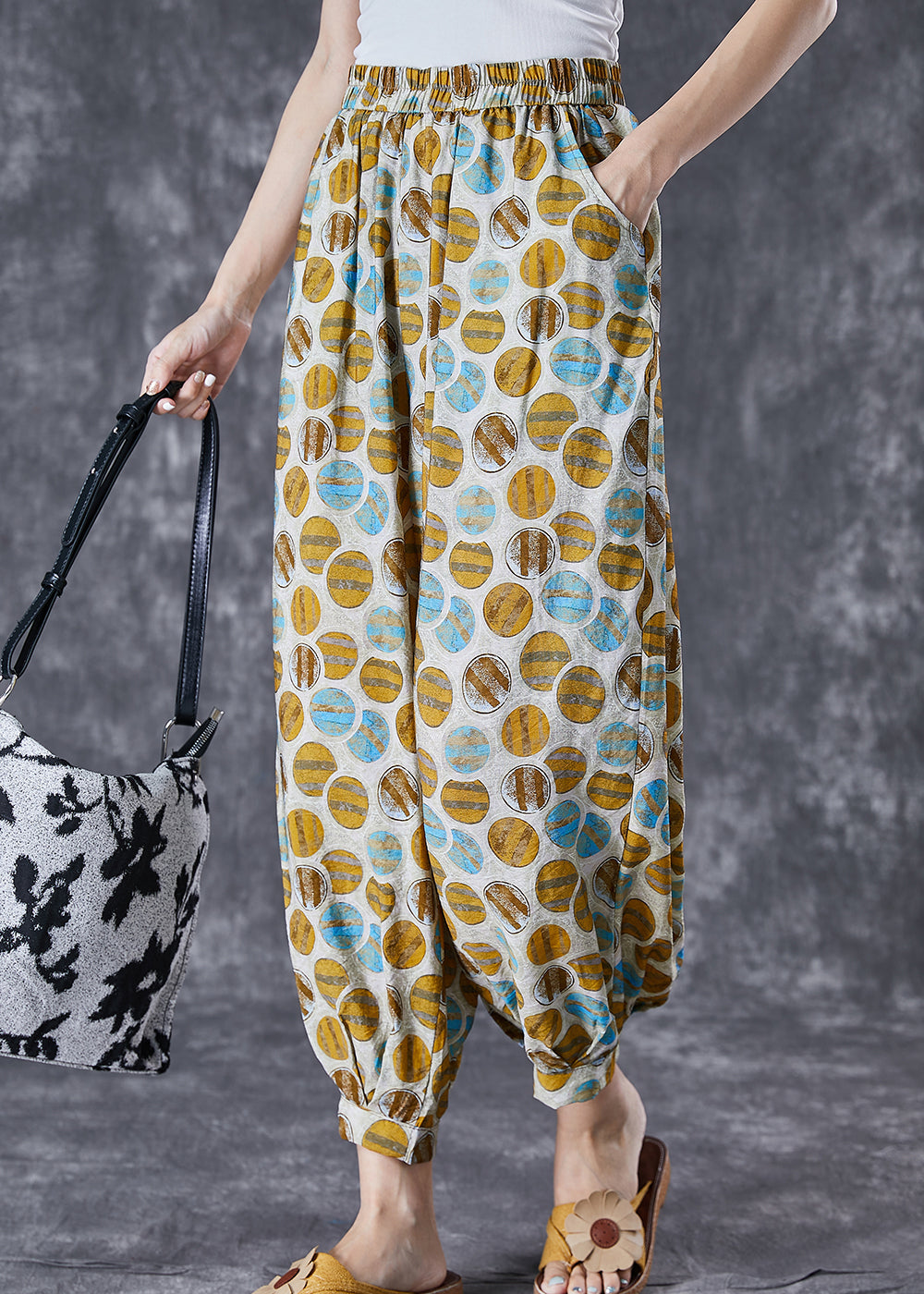 Well Tailored Pants with a Graceful Silhouette