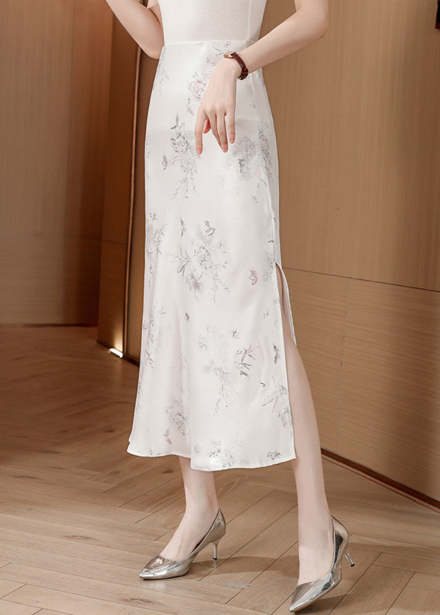 Gracefully Styled Garment for Any Occasion