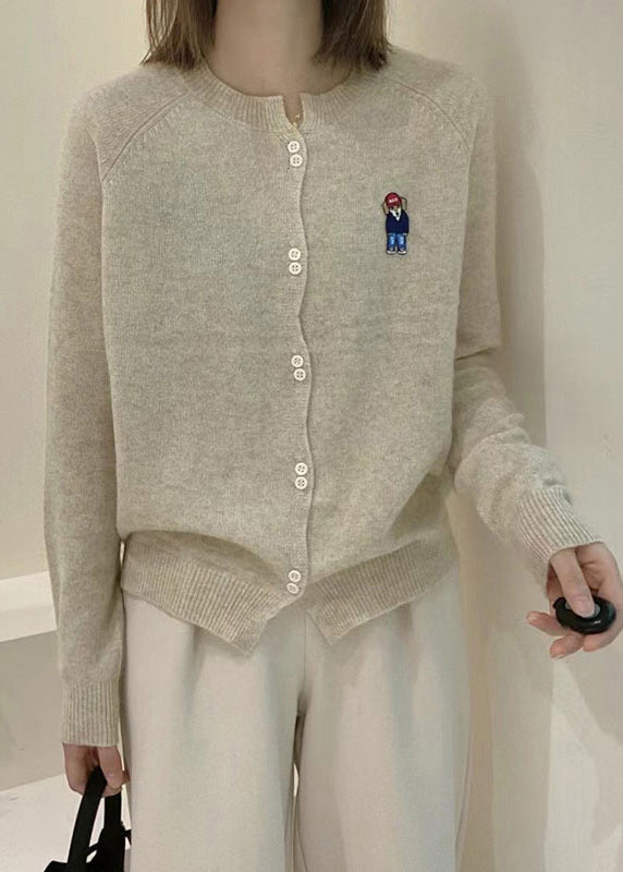 Gracefully Styled Cardigan for Any Occasion