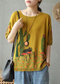 Classic Vintage Shirt with a Flattering Fit