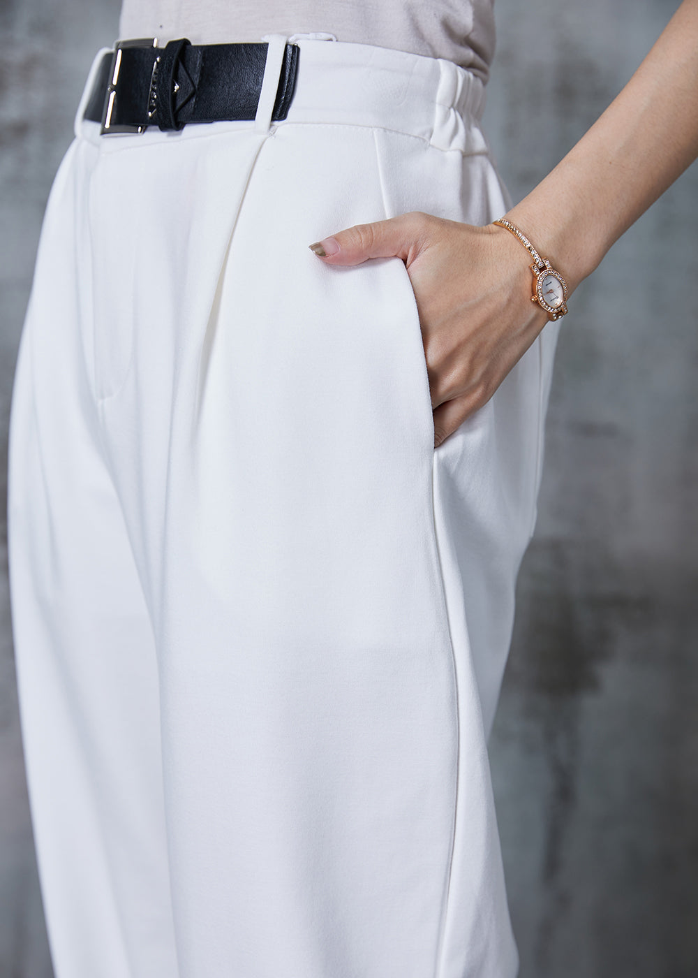 Polished Pants with an Effortless Classic Look