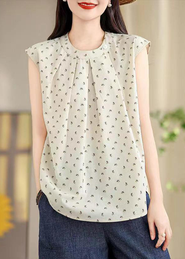Polished Top with an Effortless Classic Look