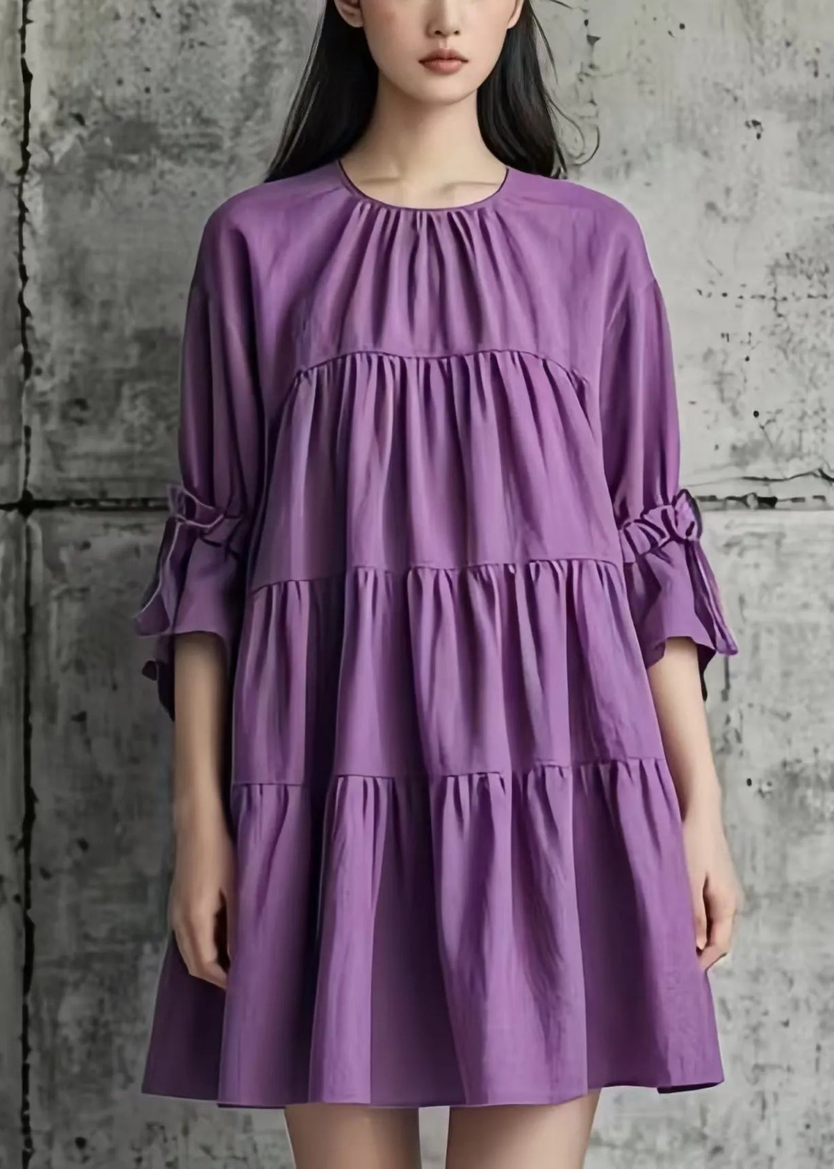 Effortlessly Elegant Dress with a Timeless Design