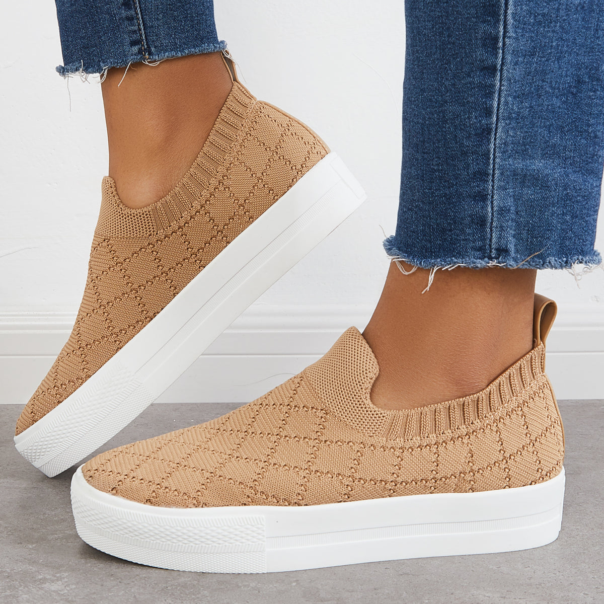 Chic Orthopedic Loafers with Unique Design