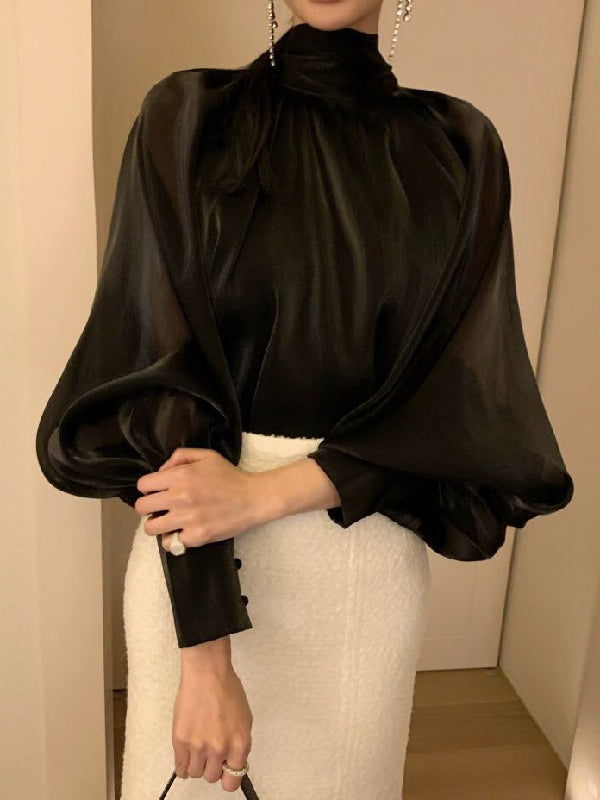 Classic Vintage & Enduringly Stylish Blouse