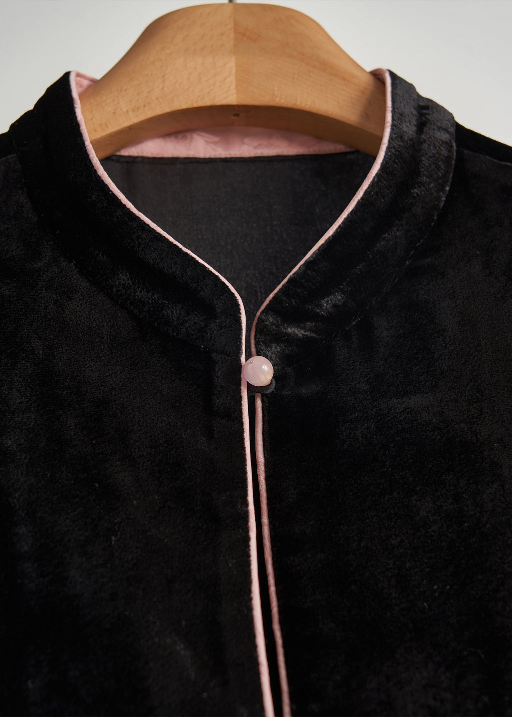 Classic Vintage & Enduringly Stylish Top