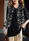 Well Tailored Coat with a Graceful Silhouette