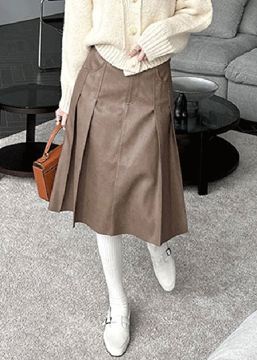 Polished Garment with an Effortless Classic Look