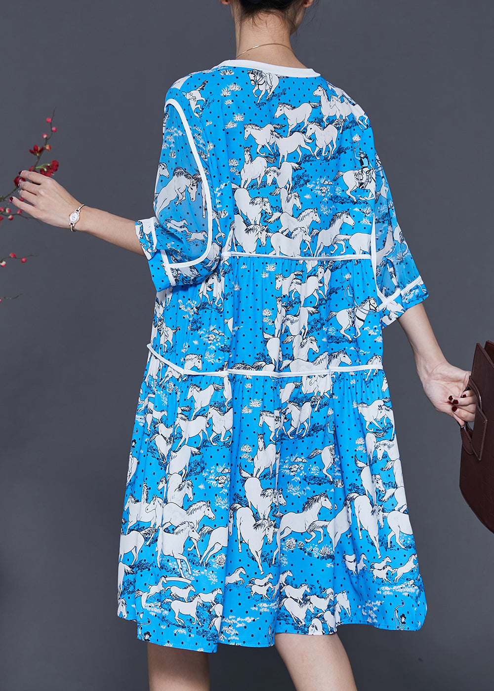 Classic Vintage & Enduringly Stylish Dress