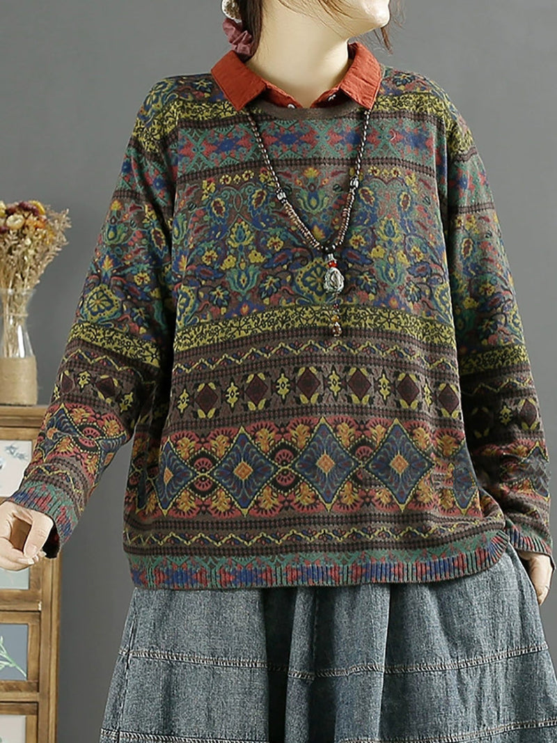 Classic Vintage Sweater with a Flattering Fit