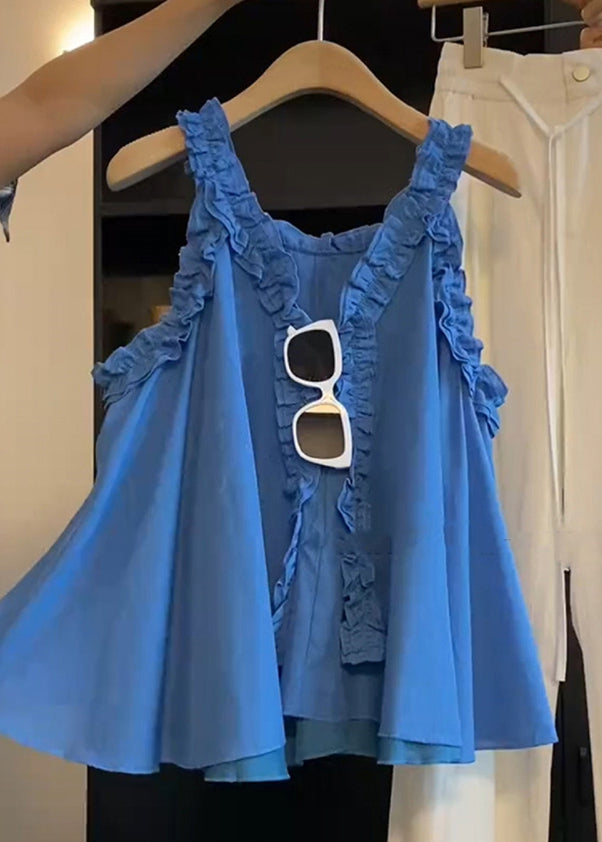 Beautifully Finished Blouse in a Timeless Design